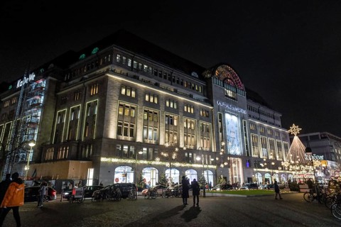 Kadewe from outside in the glow of lights. Christmas shopping on Tauentzien am Schoeneberg
