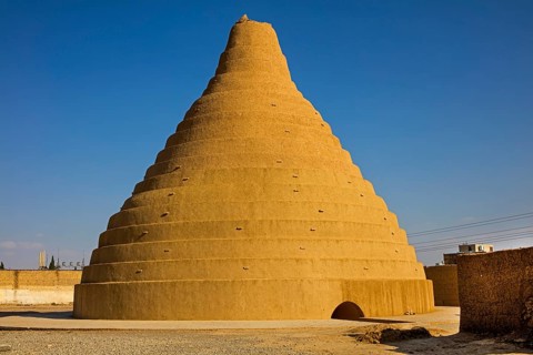Clay ice house