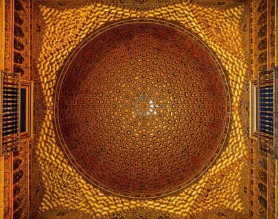 Cedar stalactite dome in the Salon de los Embajadores