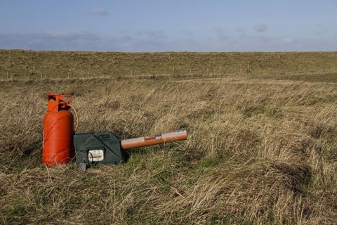 Gas gun