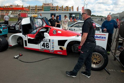 Porsche 962 prototype in front of the start