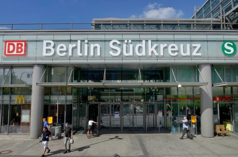 Suedkreuz station