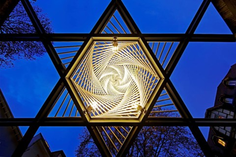 Memorial on the square of the Old Synagogue