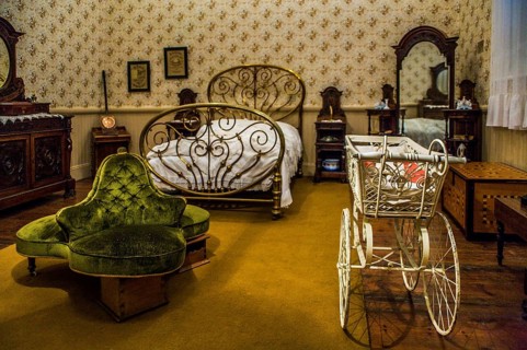Bedroom from the Ostrich Era