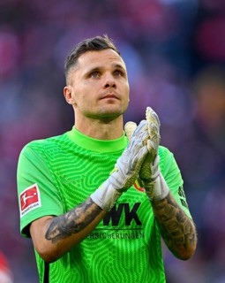 Torwart Rafal Gikiewicz FC Augsburg FCA