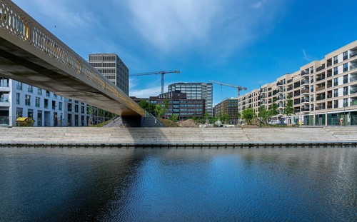Golda Meir Steg at the Landwehrkanal