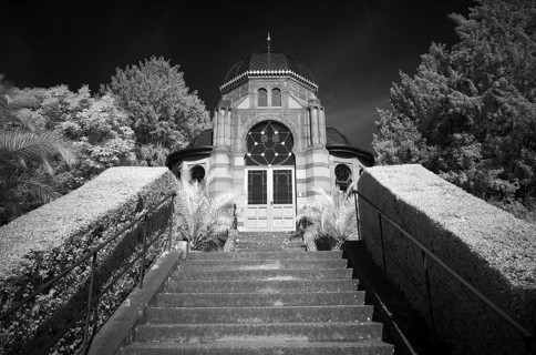 Moorish-style belvedere