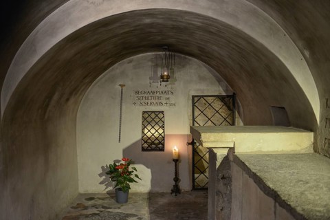 Tomb of Servatius