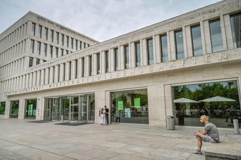 Law and and Economics RuW