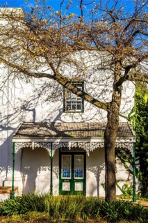 Stellenbosch with intact historic old town