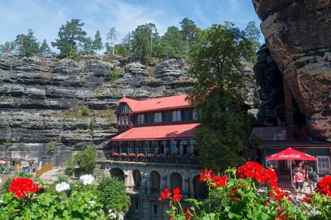 Hotel and Inn Falkennest