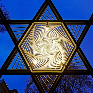 Memorial on the square of the Old Synagogue