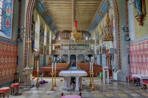 Organ loft
