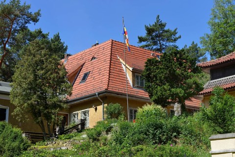 Buddhist House