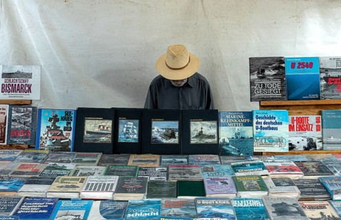 Bookseller at the flea market at the Bode Museum