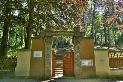 Buddhist House