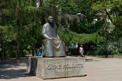 Kaethe Kollwitz Monument