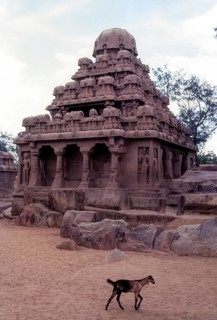 Monolithic rathas