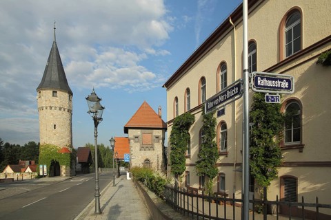 Schlossplatz with Landgrave Ludwig School