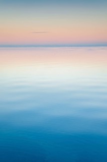 Abendstimmung ueber dem Bodensee Aussicht von Arbon im Kanton Thurgau
