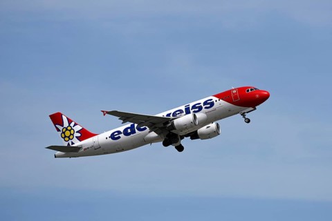 Flugzeug Edelweiss Air