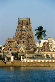 Kapaleeswarar temple with sacred tank at Mylapore in Chennai