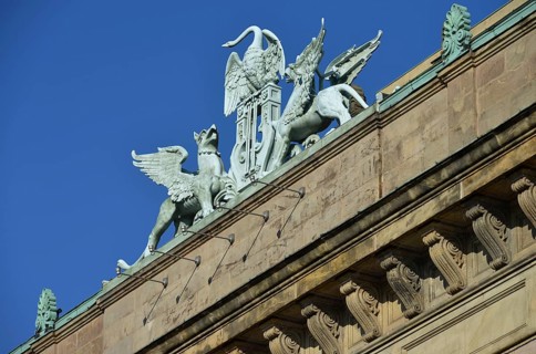 Roof Figures