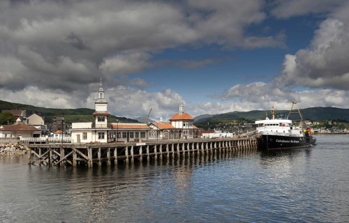 Caledonian McBrayne ferry entering harbour