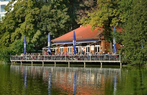Boathouse Stella