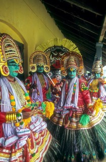 Arjuna Nirittam dancers in Atham festival in Tripunithura prior to Onam