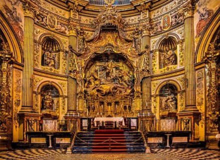 Main altar of San Salvador