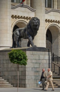 Lion sculpture