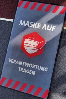 Maske auf