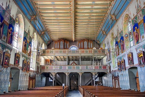 Organ loft