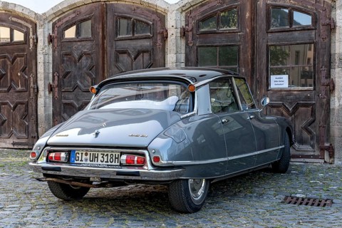 Vintage Citroen DS 21 Pallas Limousine
