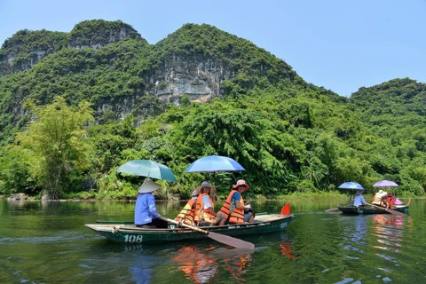 Boat tour