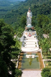 Guanyin statue