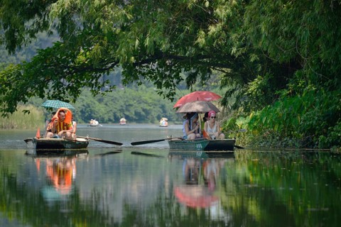 Boat tour