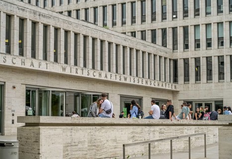 Law and and Economics RuW