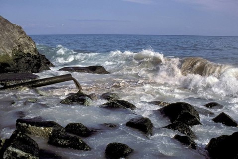 Wastewater discharge into the sea