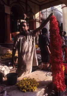 Flower seller in Kali Khetra