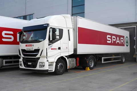 Lastwagen Spar Gruppe