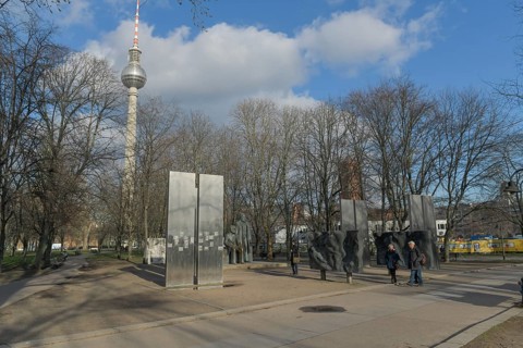 Marx-Engels Monument