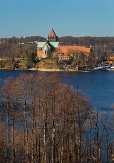 Schoene Aussicht auf Ratzeburg mit dem Domsee und dem Dom