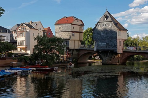 Bridge houses