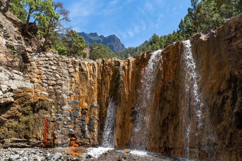 Cascada de Colores waterfall