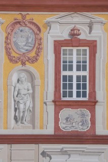 Mock painting Trompe-l'oil on the facade of the baroque castle
