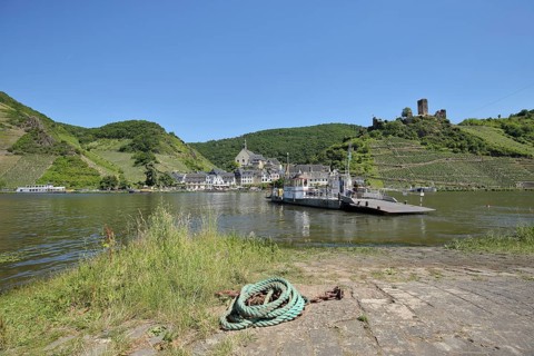 Ferry across the Moselle to Beilstein with Metternich Castle
