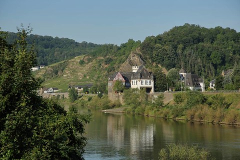 View of Kobern-Gondorf with moated castle Oberburg Schloss von der Leyen