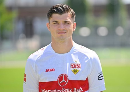Antonis Aidonis VfB Stuttgart Portraittermin VfB Stuttgart 2022 2023 Licence Player Football 1. Bundesliga Men GER Stuttgart 05. 07. 2022